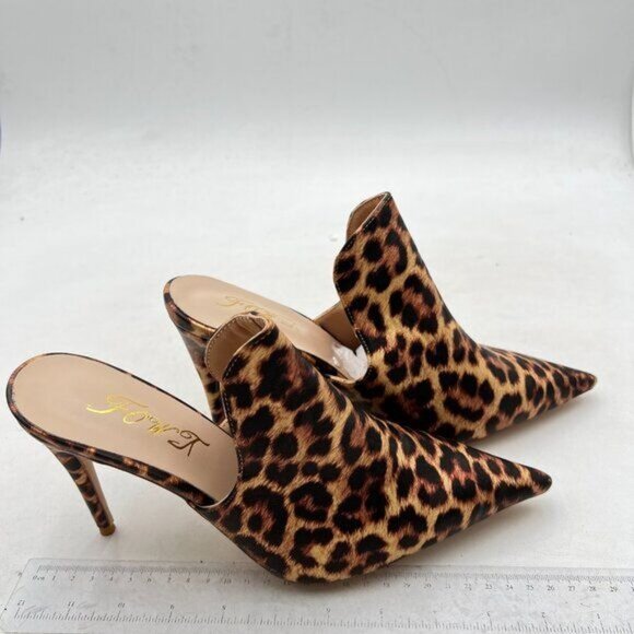 Leopard Print Women's Mules - Picture 4 of 8